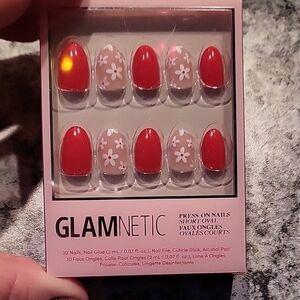 Glamnetic Red Floral Press-On Nails